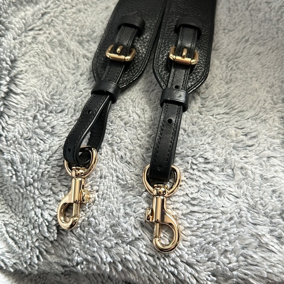 Coach Novelty Strap with Chain and Rexy Charm - Picture 6 of 11